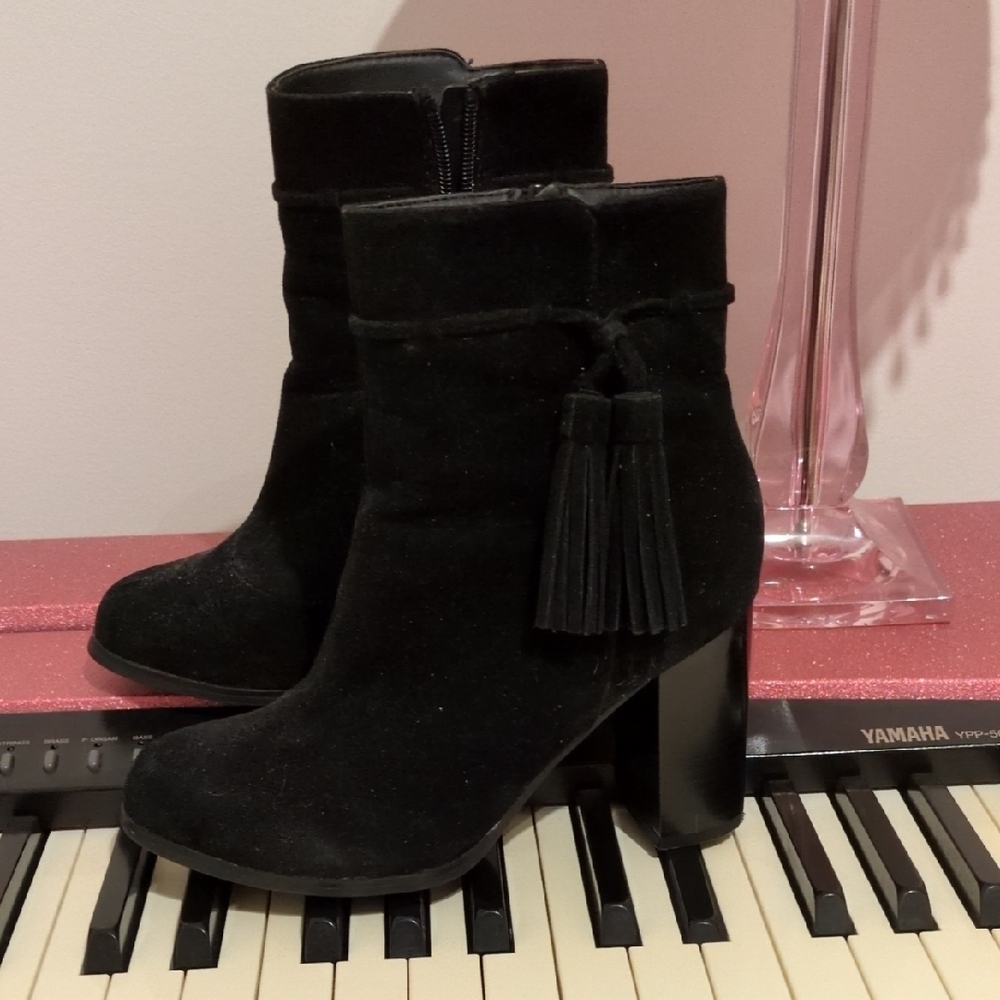 Elegant Black Women's Ankle Boots
